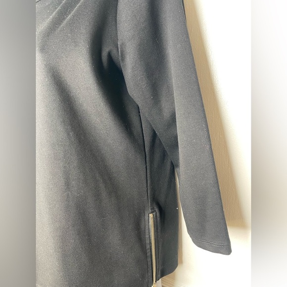 ANN TAYLOR MP Women's Black Zipper sided Top - Picture 3 of 7